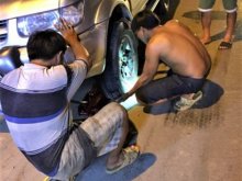 Vá Vỏ Xe Bán Tải Lưu Động Tận Nơi 24/7 Tại Củ Chi, Hóc Môn