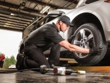 Các Phương Pháp Vá Vỏ Ô Tô Không Ruột Tốt Nhất Ở Đâu 24/7