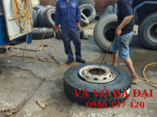 Tiết kiệm thời gian với dịch vụ vá vỏ lưu động Bến Lức
