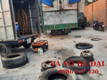 Dịch vụ vá vỏ lưu động quận 12 - Có mặt nhanh, hỗ trợ 24/7