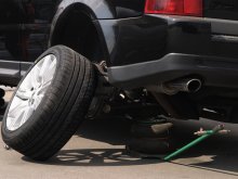 Vá vỏ lưu động Tây Ninh: Dịch vụ cứu hộ lốp 24/7 Uy tín & Nhanh chóng