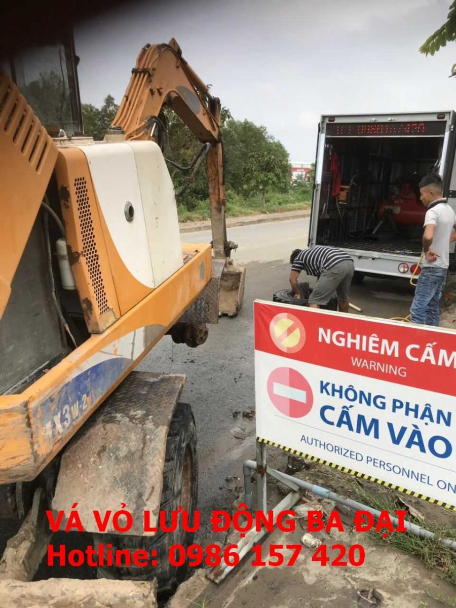Vá vỏ di động Hóc Môn