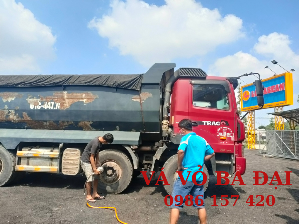 Vá vỏ xe tải