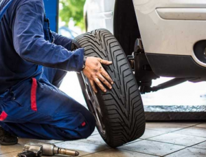 Giải pháp cứu hộ lốp ô tô lưu động Bình Dương an toàn cho các bác tài