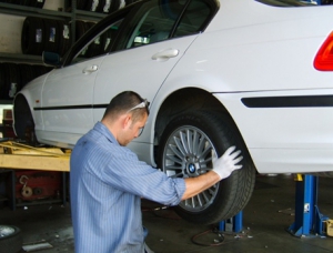 Kinh nghiệm quan trọng trong quá trình thay lốp xe ô tô
